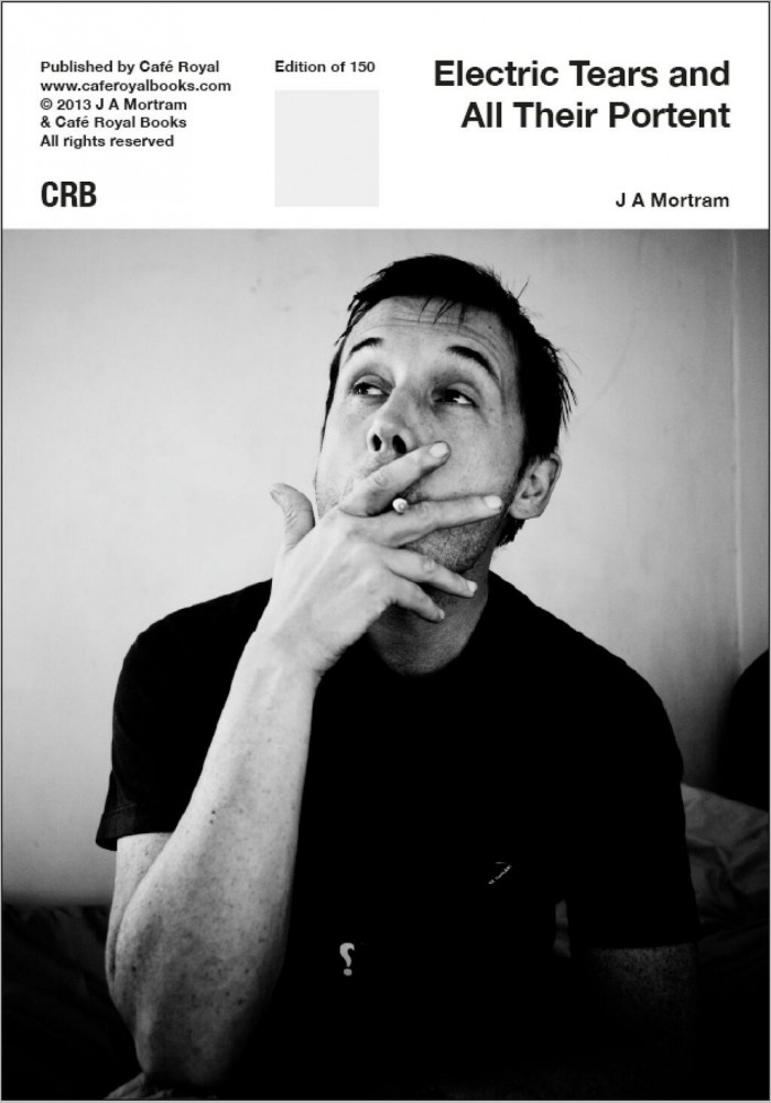 BI__3IrCEAAmFMe.jpg large