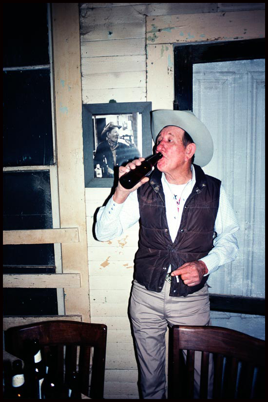 Gruene Hall, Texas 1979 © John MacPherson